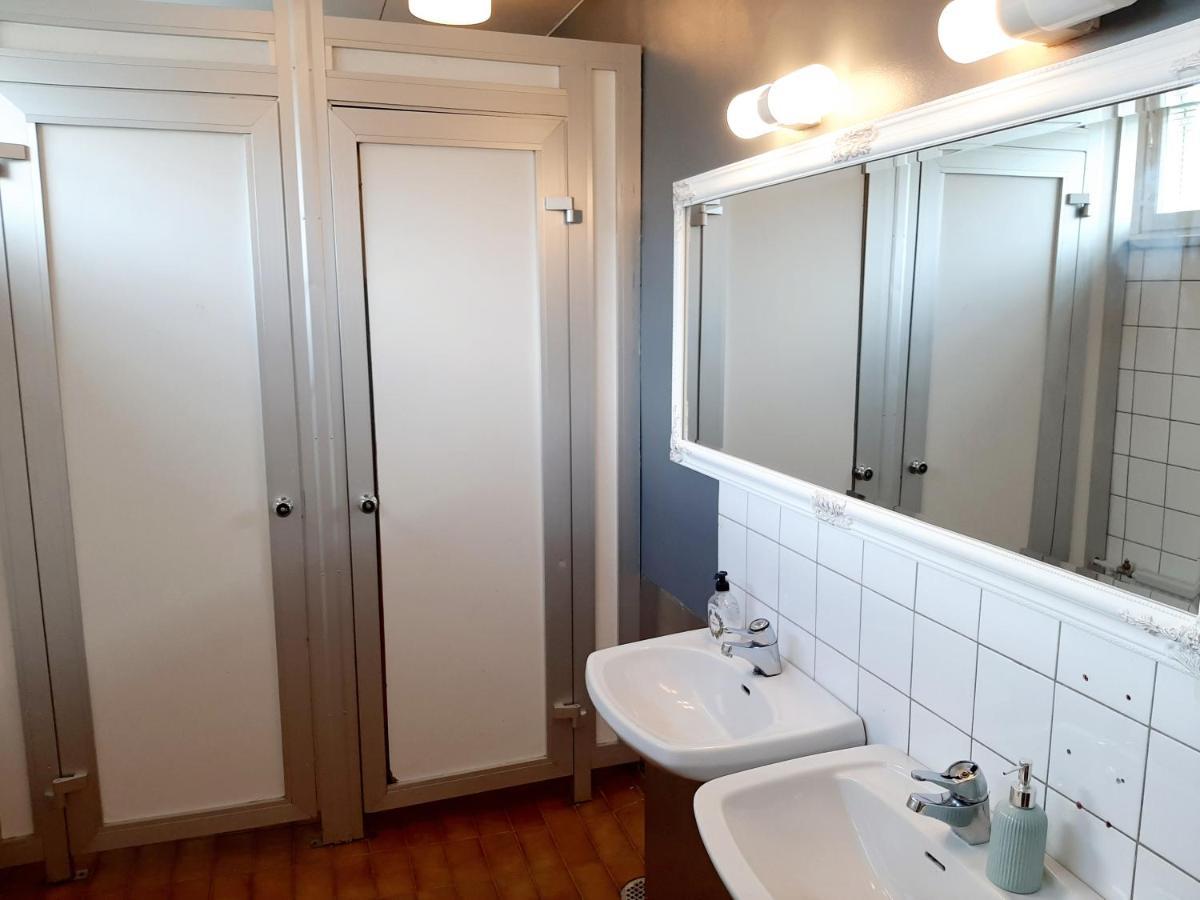 Center Hostel Kaatrahovi Лиекса Екстериор снимка
