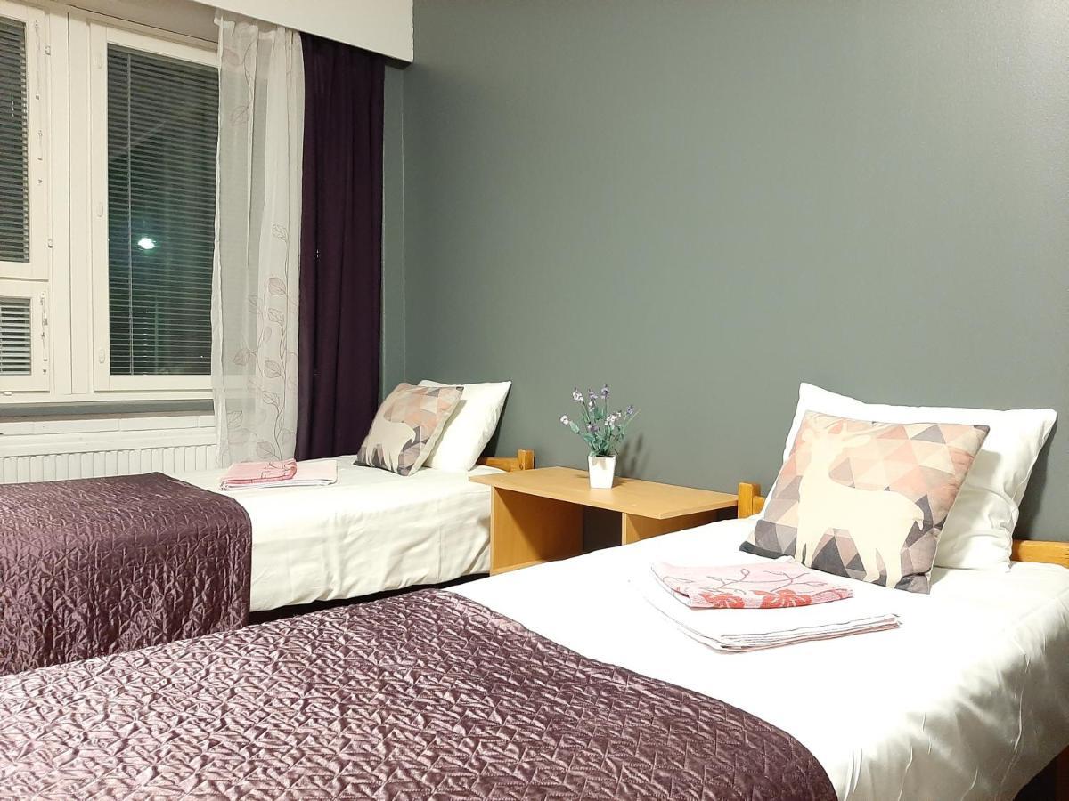 Center Hostel Kaatrahovi Лиекса Екстериор снимка